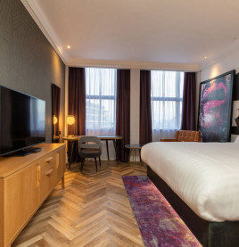 Comfortable Rooms at NYX London Holborn