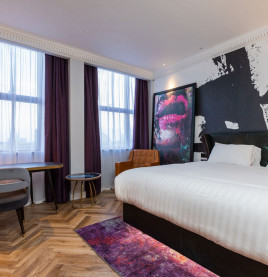 Spacious Bedroom at NYX London Holborn