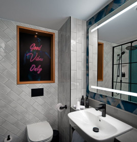 Bathroom NYX Hotel Dublin 