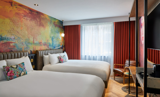 Superior  Star with 2 Queen Beds