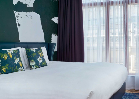 Classic Star Double Bedroom