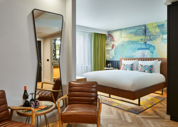 Deluxe Star with King Bed with View